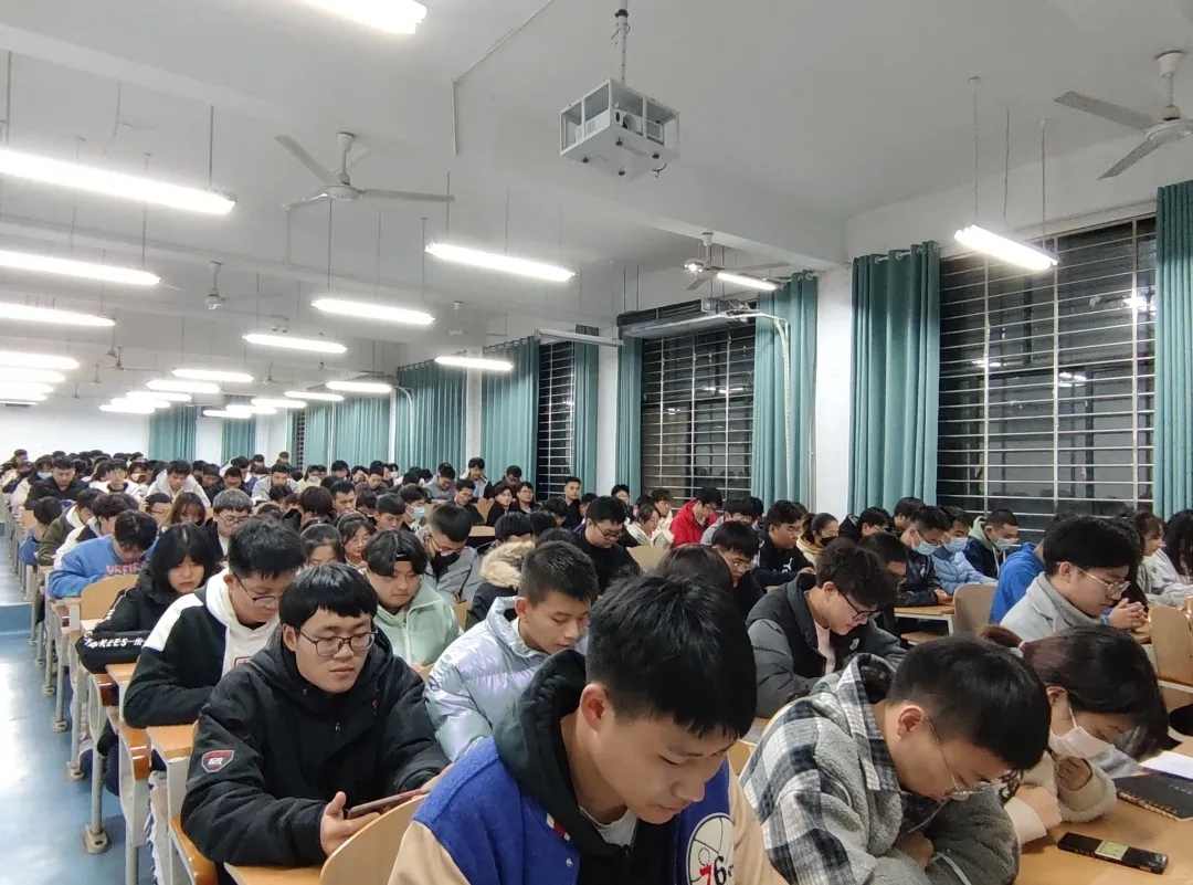【信科學院】組織學生骨干學習《陜西省應急安全宣傳教育會》