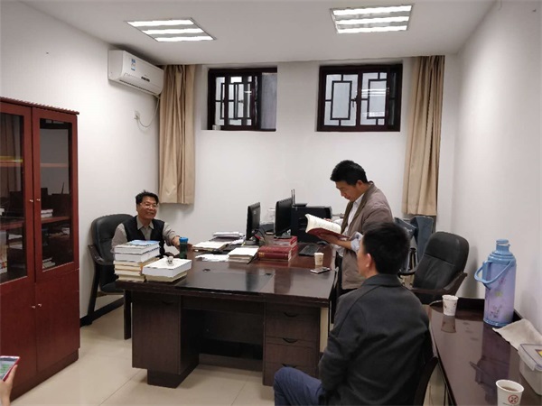 我院思政部到碑林區(qū)黨委辦公室調(diào)研