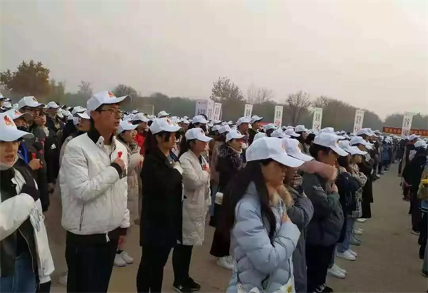我院學(xué)生參加“有愛無艾 為艾代言——零艾滋，更陽光”主題活動