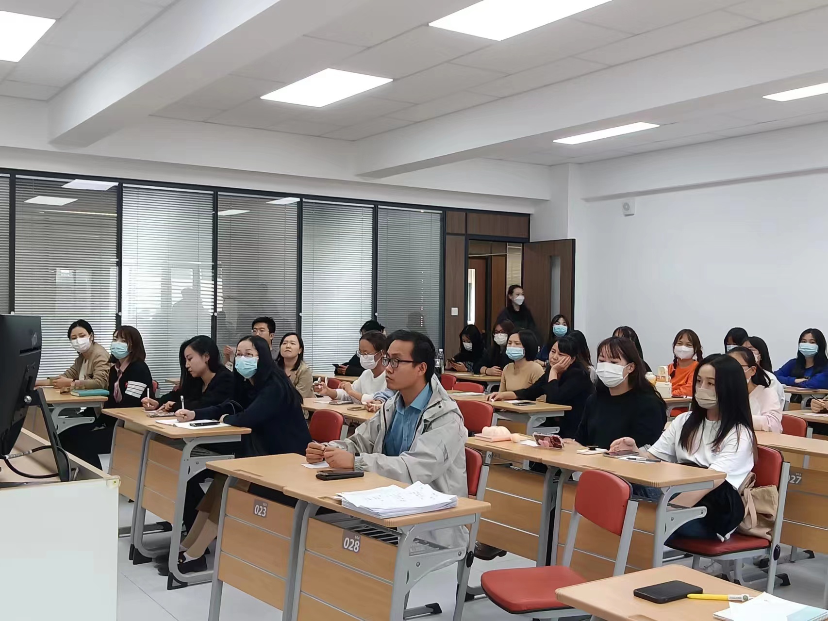 國際學院國家獎學金評選會順利召開