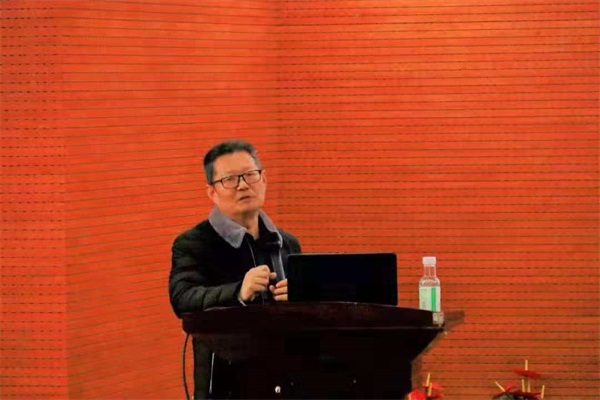 我院舉辦“互聯(lián)網(wǎng)+熱力云及熱力大數(shù)據(jù)平臺(tái)建設(shè)”教學(xué)講座