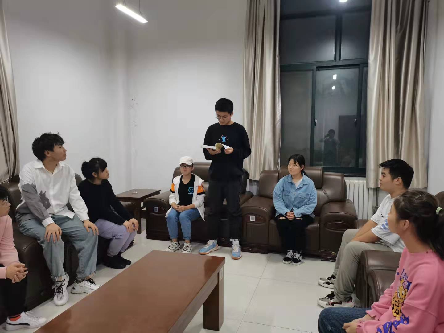 研讀《習近平新時代中國特色社會主義思想學習問答》讀書分享會