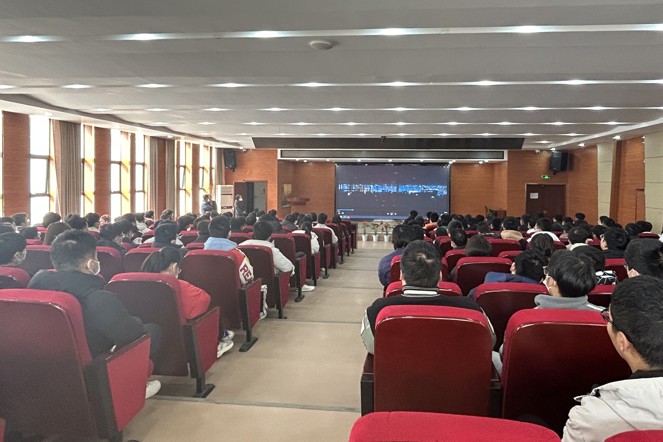 【產(chǎn)學合作】陜西法士特集團與西安科技大學高新學院就人才共育開啟合作新篇章