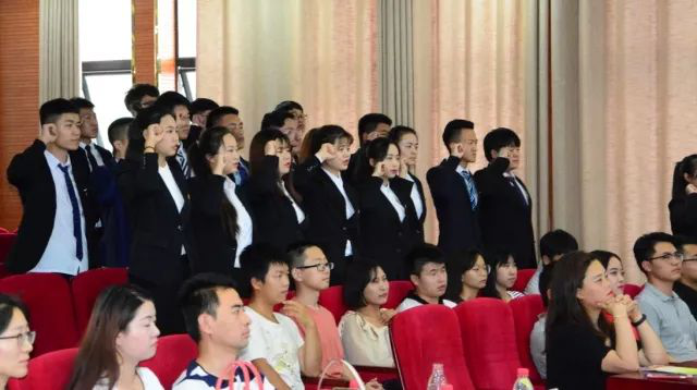 西安科技大學(xué)高新學(xué)院創(chuàng)新實(shí)踐中心成立
