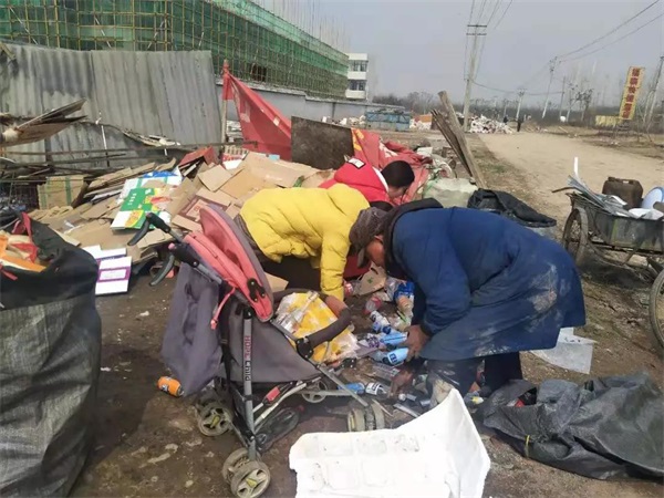 “暖冬青年行，共筑中國夢”