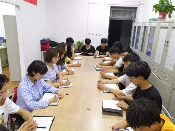 “增強主動性，提高管理能力”培訓會