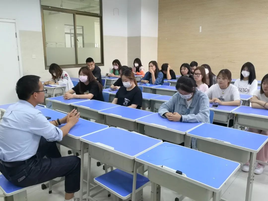 【師生交流】國際學(xué)院召開期中特殊學(xué)生座談會