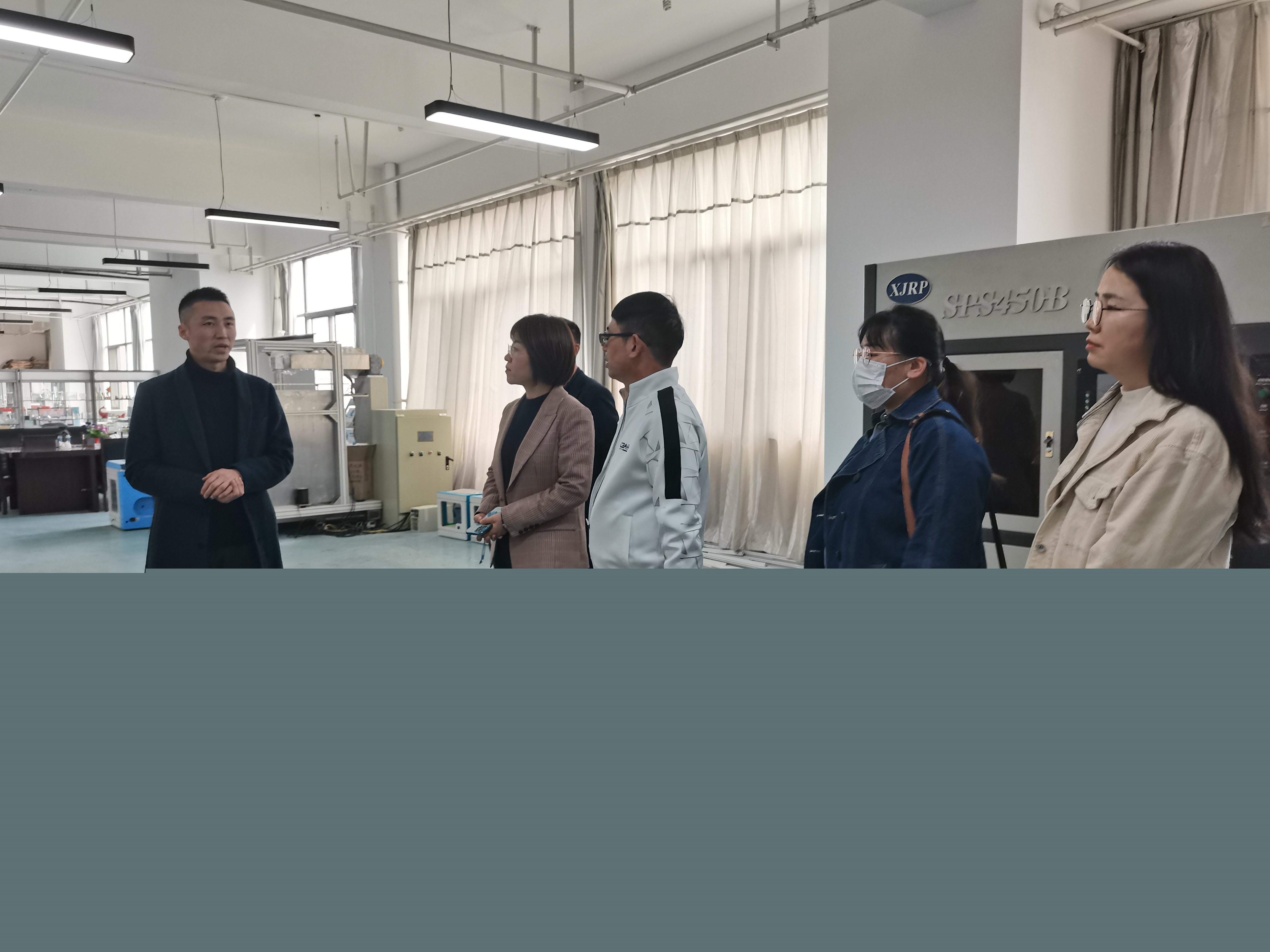 信息與科技工程學(xué)院機械教研室赴西安佳為科技產(chǎn)業(yè)基地參觀交流