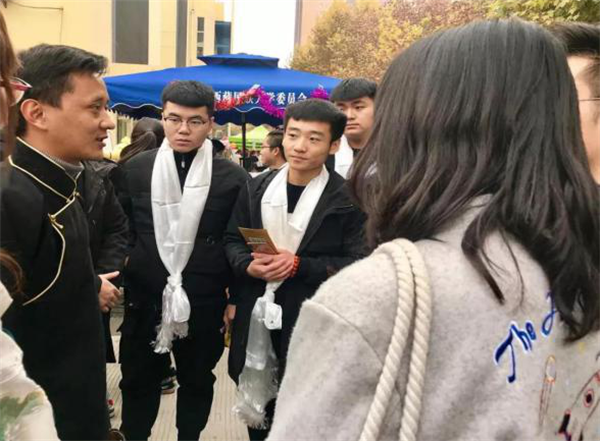 我院學(xué)生代表前往西藏民族大學(xué)參加交流活動(dòng)
