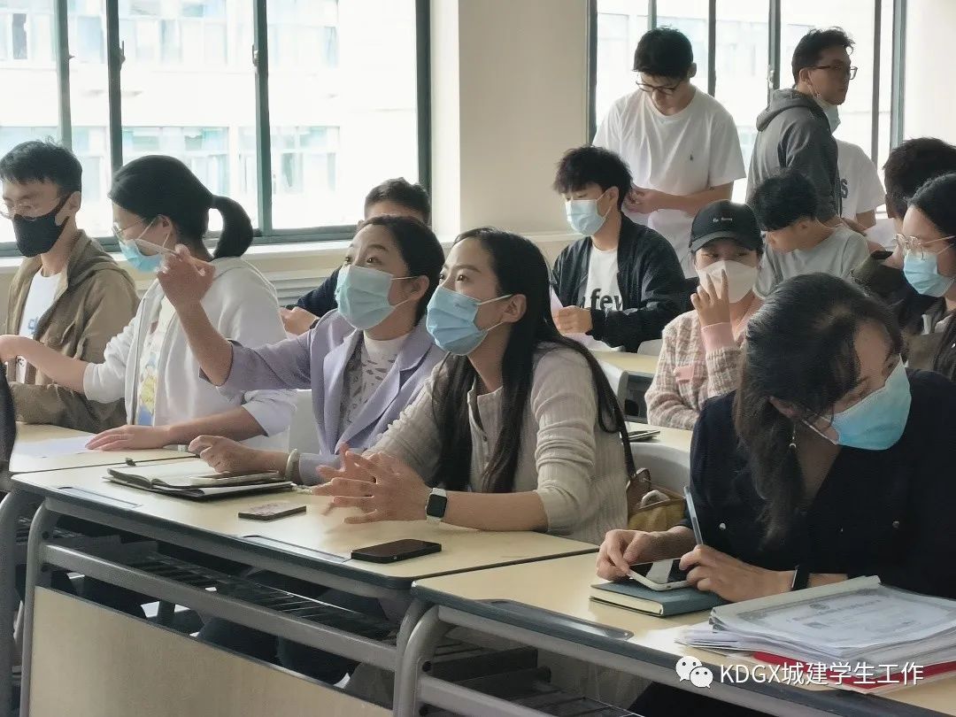 城市建設學院召開2021-2022學年國家獎學金初審會議