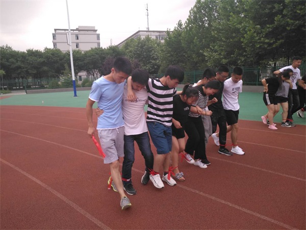 我院同培華學(xué)院心理協(xié)會(huì)組織團(tuán)體游戲交流會(huì)