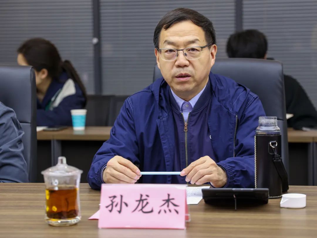 學習榜樣精神，汲取奮進力量！科大高新黨員干部熱議《榜樣7》