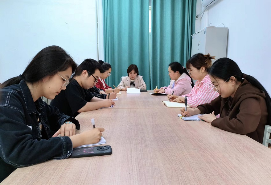 學(xué)院檔案館組織參加“檔案法實(shí)施條例公益大講堂”培訓(xùn)