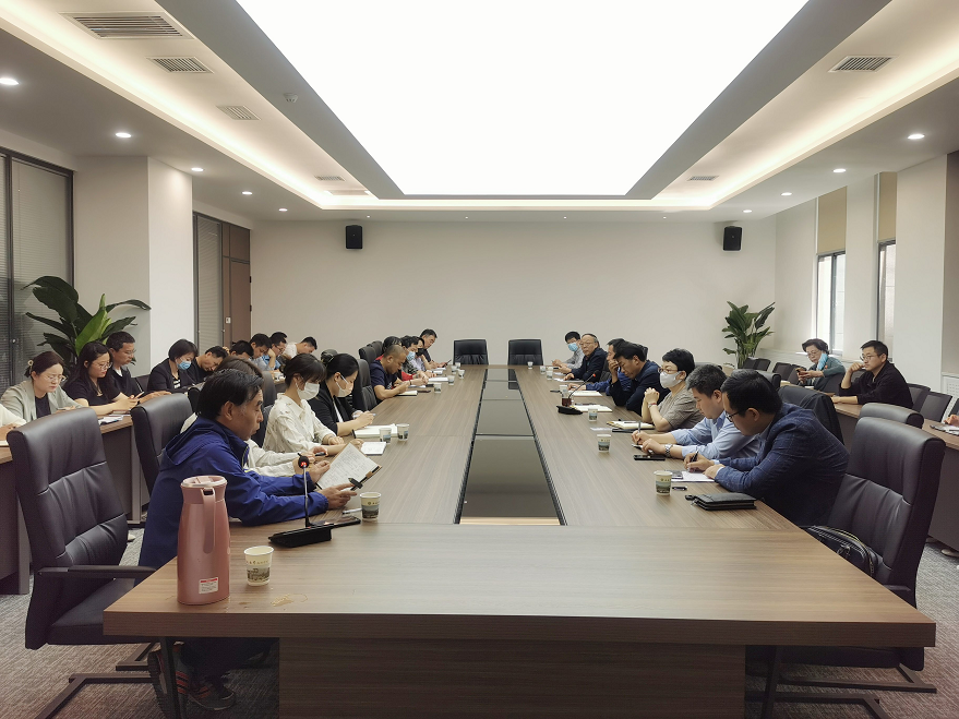 學(xué)院召開群眾身邊不正之風(fēng)和腐敗問題集中整治工作推進會