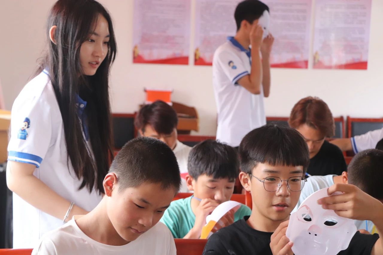 高新er在暑假，怒賺五個(gè)“億”