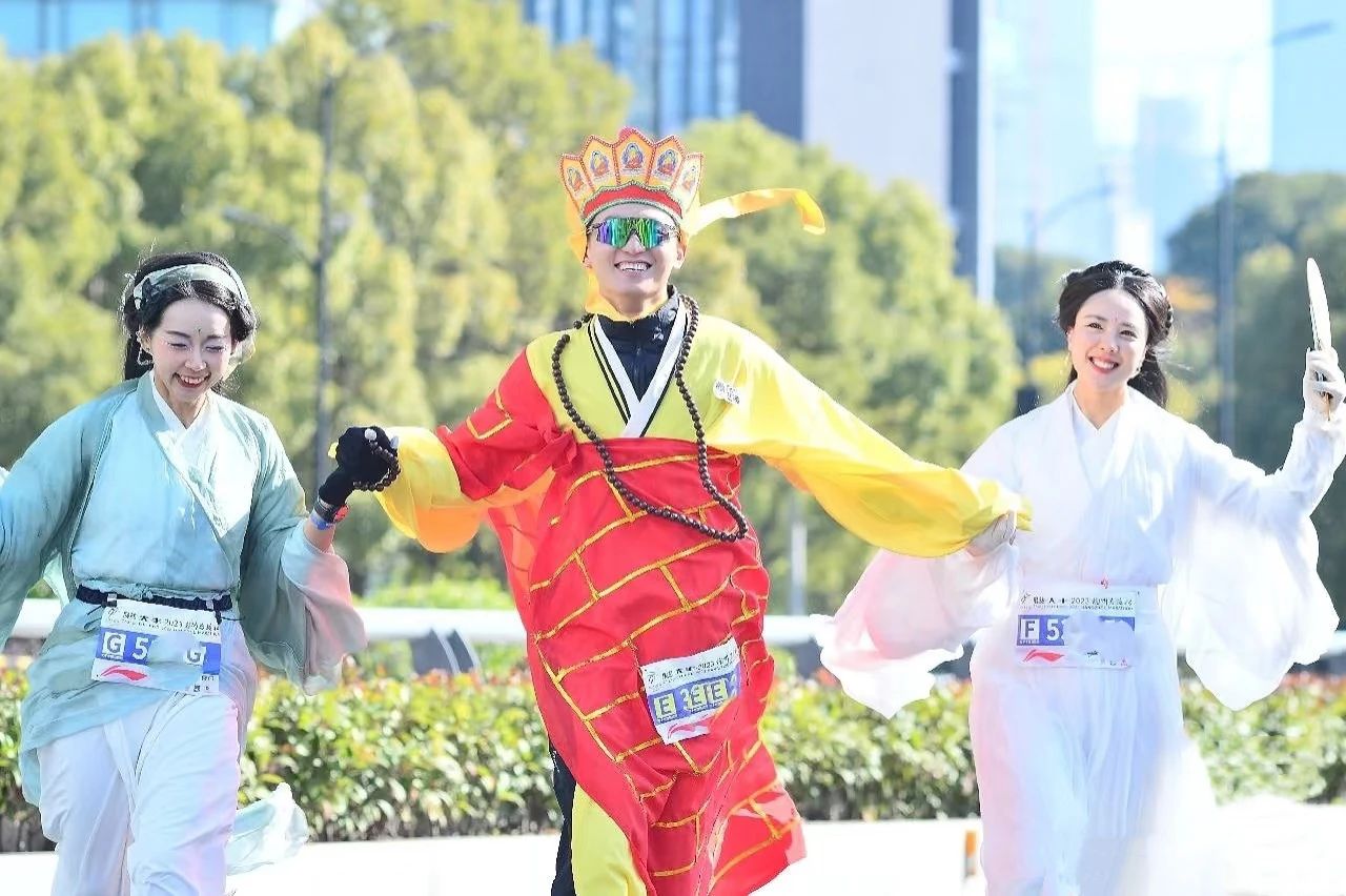 “越野”越高新丨XKU向你發(fā)起共赴山野挑戰(zhàn)！